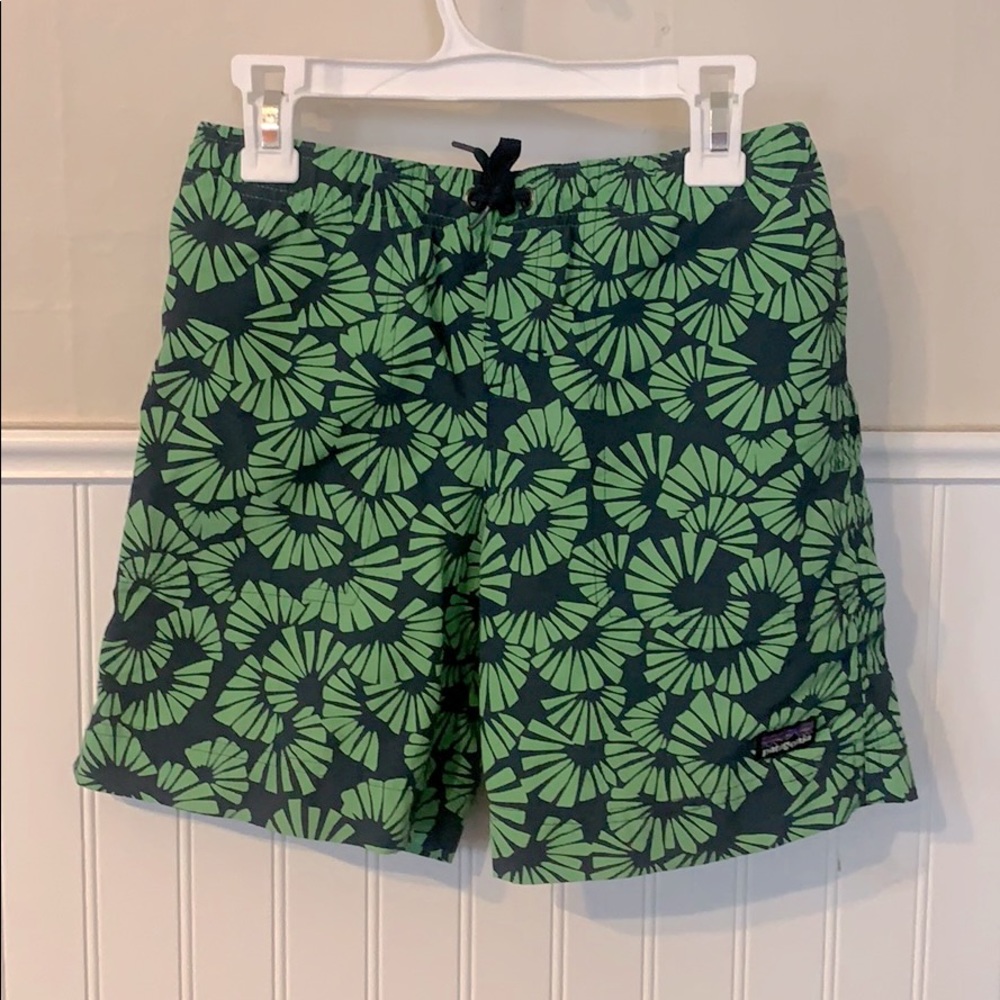Boys Patterned Patagonia Shorts Size 8
